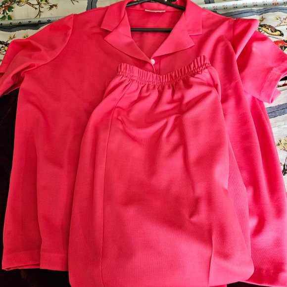 2-piece pant and top set pretty in pink elastic pants short sleeves Medium - Picture 7 of 7